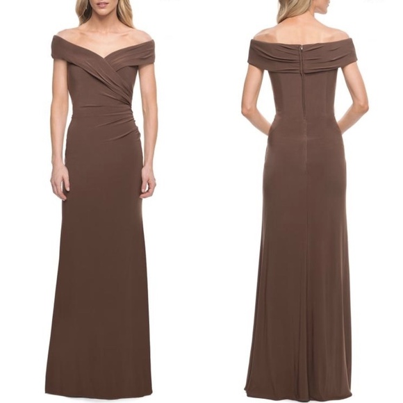 NWT La Femme 27959 Off Shoulder Draped Ruched Full Length Gown in Cocoa Sz. 10 - Picture 1 of 3